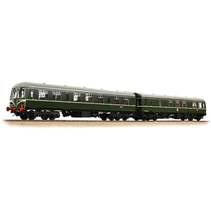 Bachmann 31-326B Class 105 2-Car DMU BR Green Speed Whiskers - OO Gauge