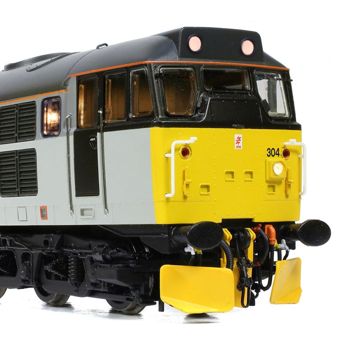 Bachmann 35-823ASFX Class 31/1 (Refurbished) Diesel Locomotive Number 31304 in BR Railfreight Petroleum Sector Livery - OO Gauge - DCC SOUND FITTED DELUXE VERSION