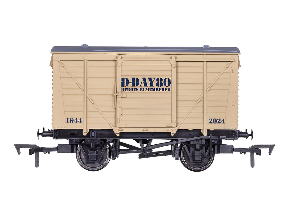 Dapol 7F-052-015 D Day 80th Anniversary 5 Plank Wagon - O Gauge