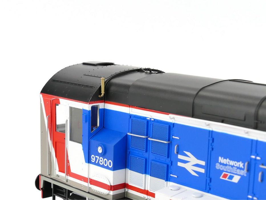 Gaugemaster GM7210301 Class 09 Diesel Shunter Number 97800 named "Ivor" in Network SouthEast Livery - O Gauge