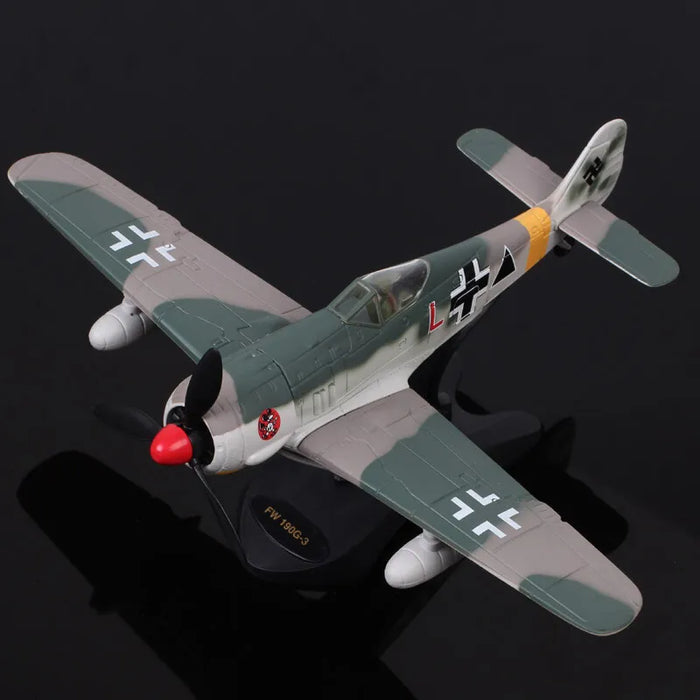 World War II Series 99128 Focke Wulf FW 190G-3 Die Cast Metal - 1:48 Scale