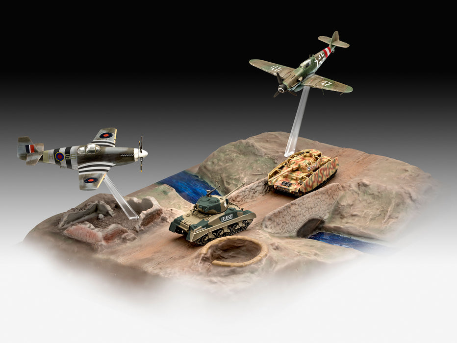 Revell 03352 75th Anniversary "D-Day" Set - 1:72 Scale (Plastic Kit)